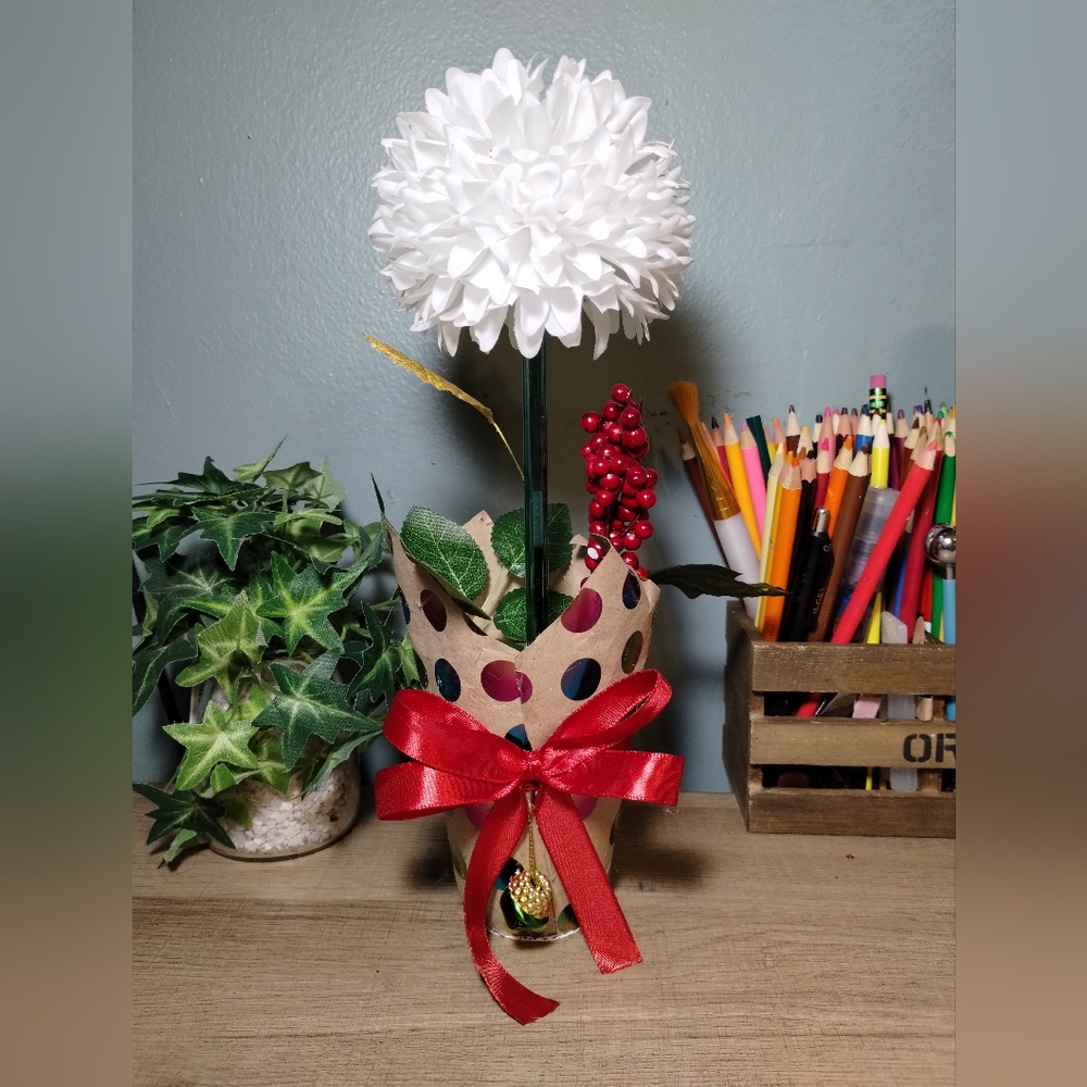 Pen Decor